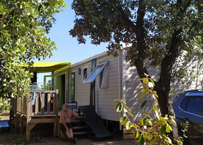 Camping 7 Pers Avec Terrasse - Api-1-52-1186 *